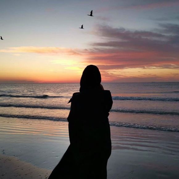 Meet your Posher, Esra - Picture 1 of 1